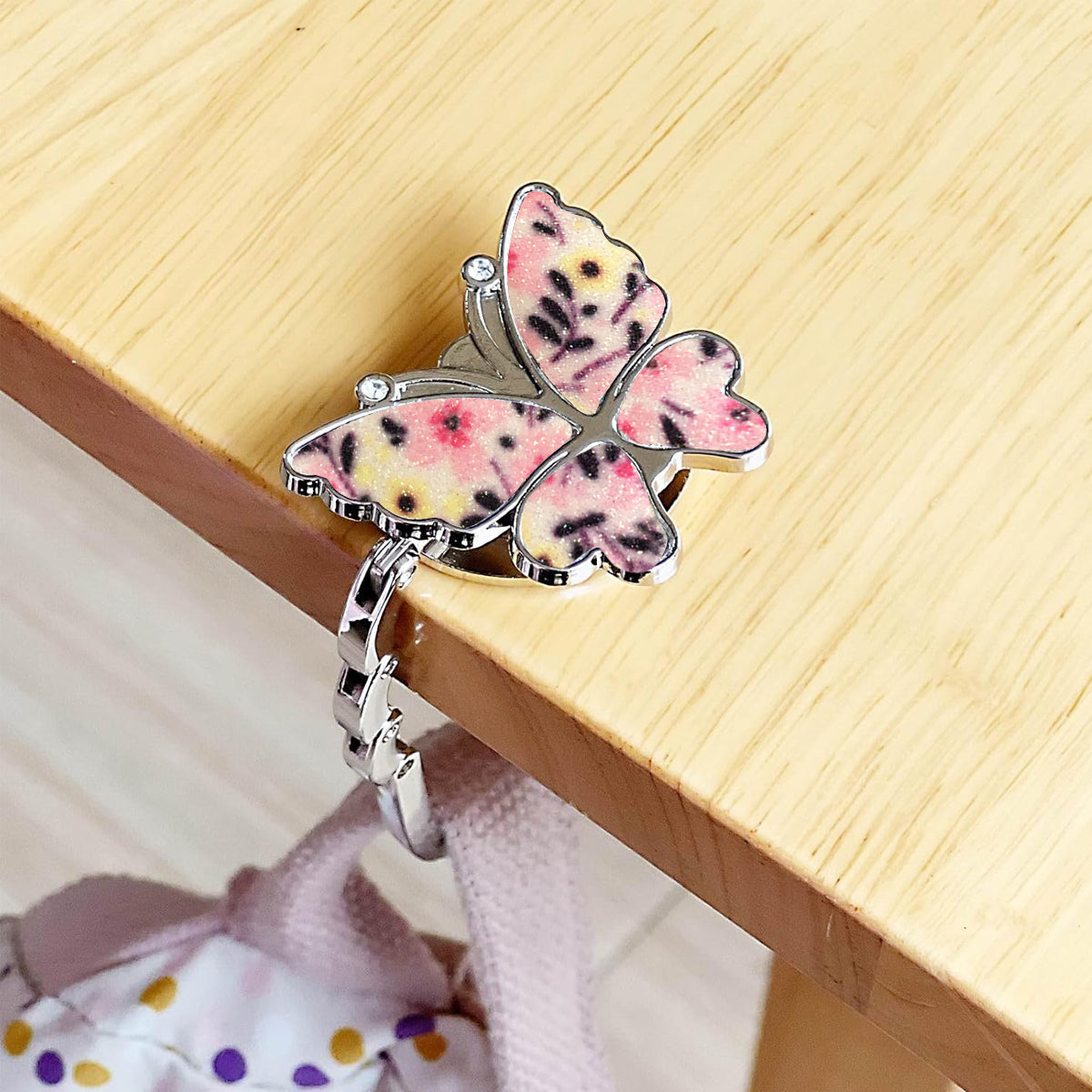 HASTHIP 2Pcs Foldable Purse Hook, Women Bag Table Hanger Collection Purse Hanger for Table, Portable Table Bag Holder for Handbag, Backpack, Sling Bag ( Metal Multi-Purpose Hook with Storage Bag) HASTHIP 2Pcs Foldable Purse Hook, Women Bag Table Hanger Collection Purse Hanger for Table, Portable Table Bag Holder for Handbag, Backpack, Sling Bag ( Metal Multi-Purpose Hook with Storage Bag)